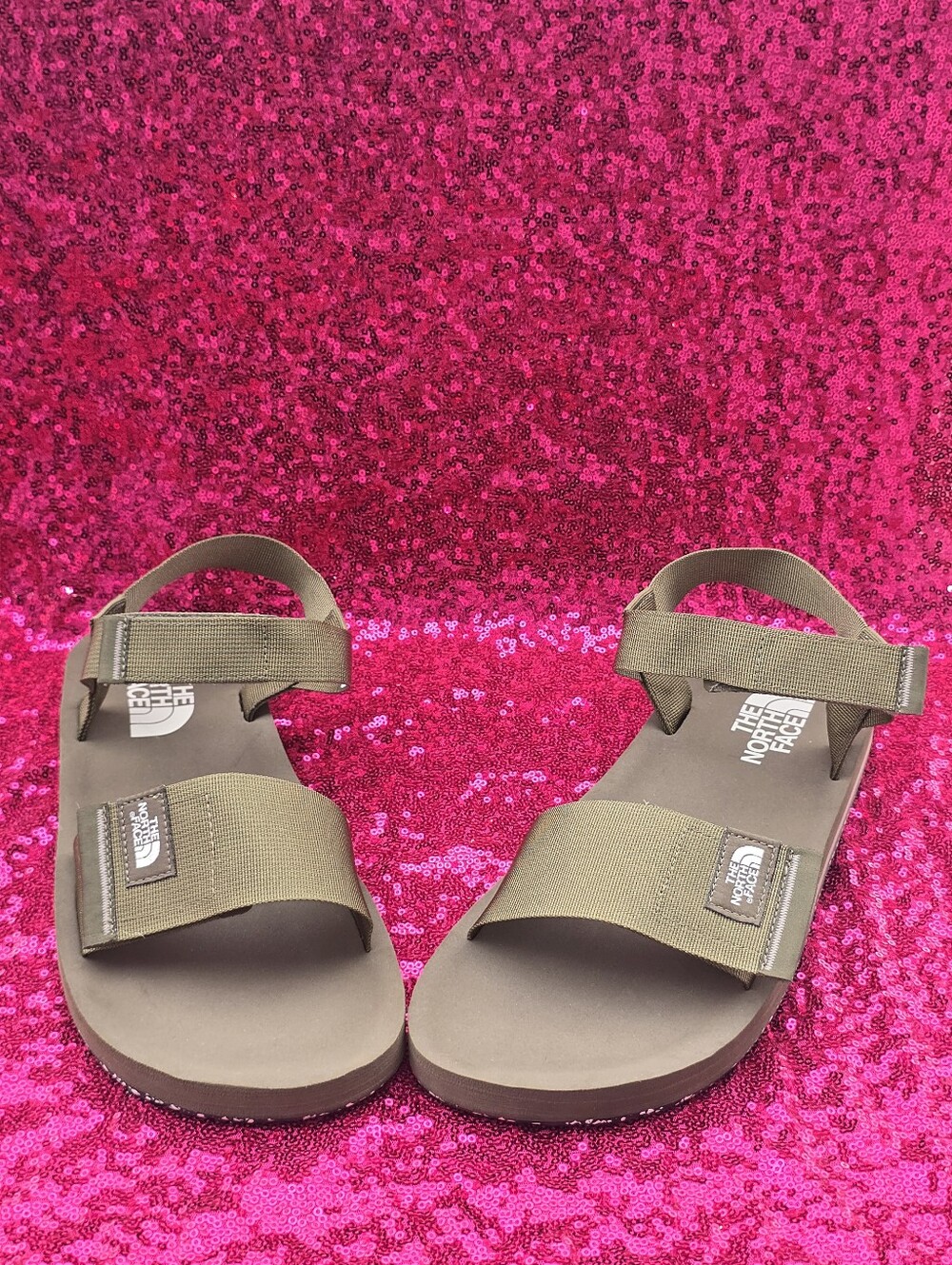 The North Face Skeena Sandals – Olive Green / Utility Brown Size 11